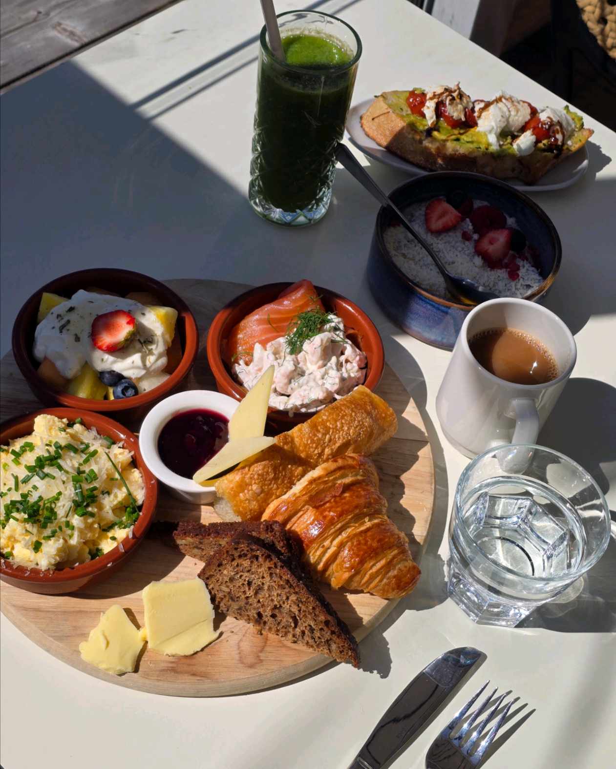 Cafés & Breakfast